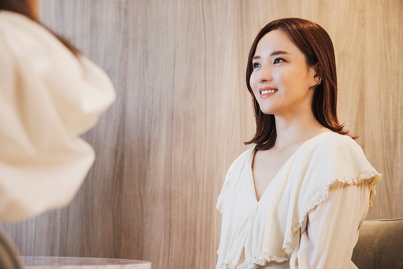 美女の本音は「歯が汚い人と肌が汚い人、どっちが嫌って歯が汚い人!」