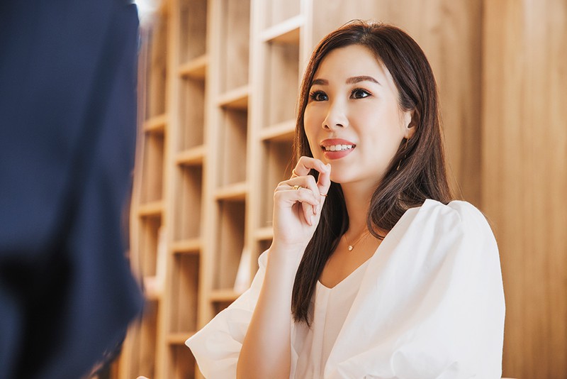 美女の本音は「歯が汚い人と肌が汚い人、どっちが嫌って歯が汚い人!」