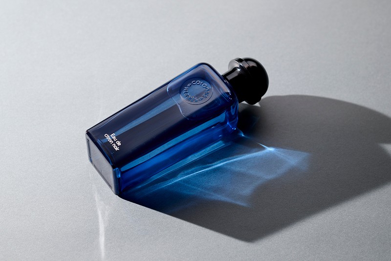 「エルメス オー ドゥ シトロン ノワール」(100ml)1万7600円/エルメスジャポン