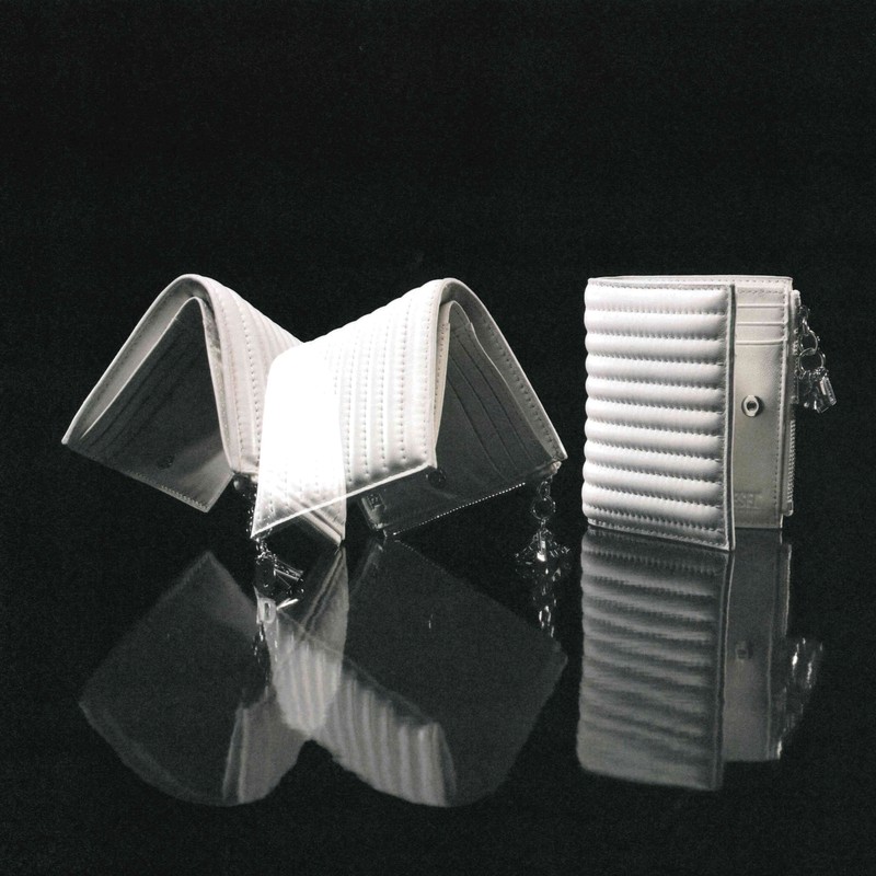 財布3万4100円/ディーゼル(ディーゼル ジャパン)