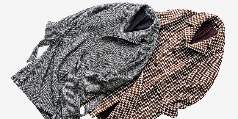 左●コート12万6500円/タリアトーレ(トレメッツォ)、右●コート16万5000円/デザインワークス(デザインワークス 銀座店)