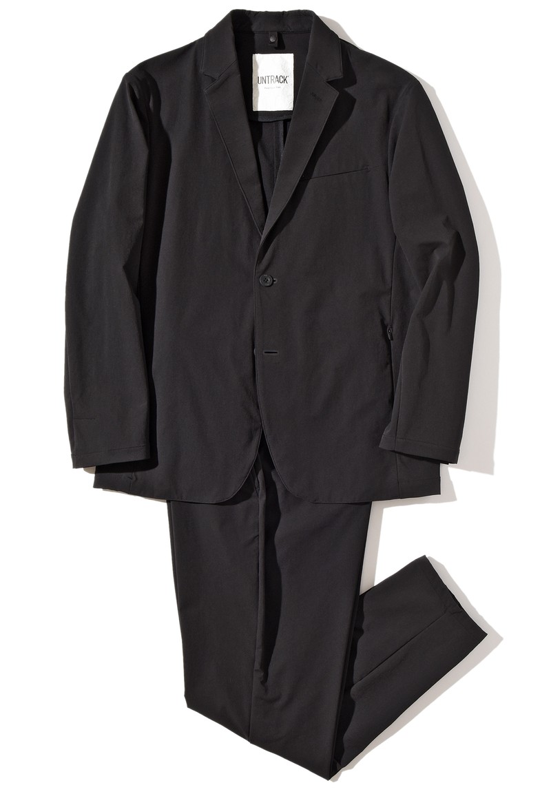 ▲ ジャケット3万6300円、パンツ2万900円/ともにアントラック(エース)