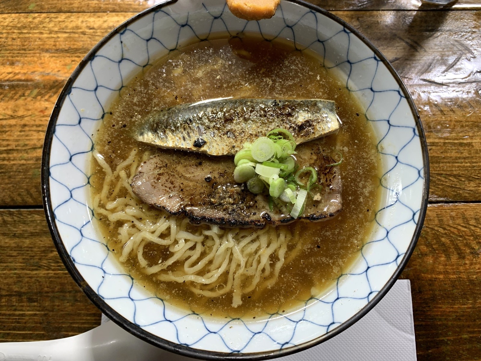 パリのラーメン　山本益博　LEON.JP