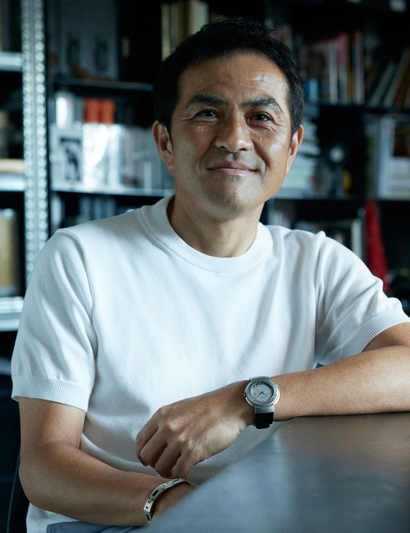 出張専用時計として手に入れたポルシェデザイン by IWC。当時すでに所収していたロレックス GMTマスターよりも高額だったので、「だいぶ背伸びして購入したのを覚えています(笑)」と振り返ります。