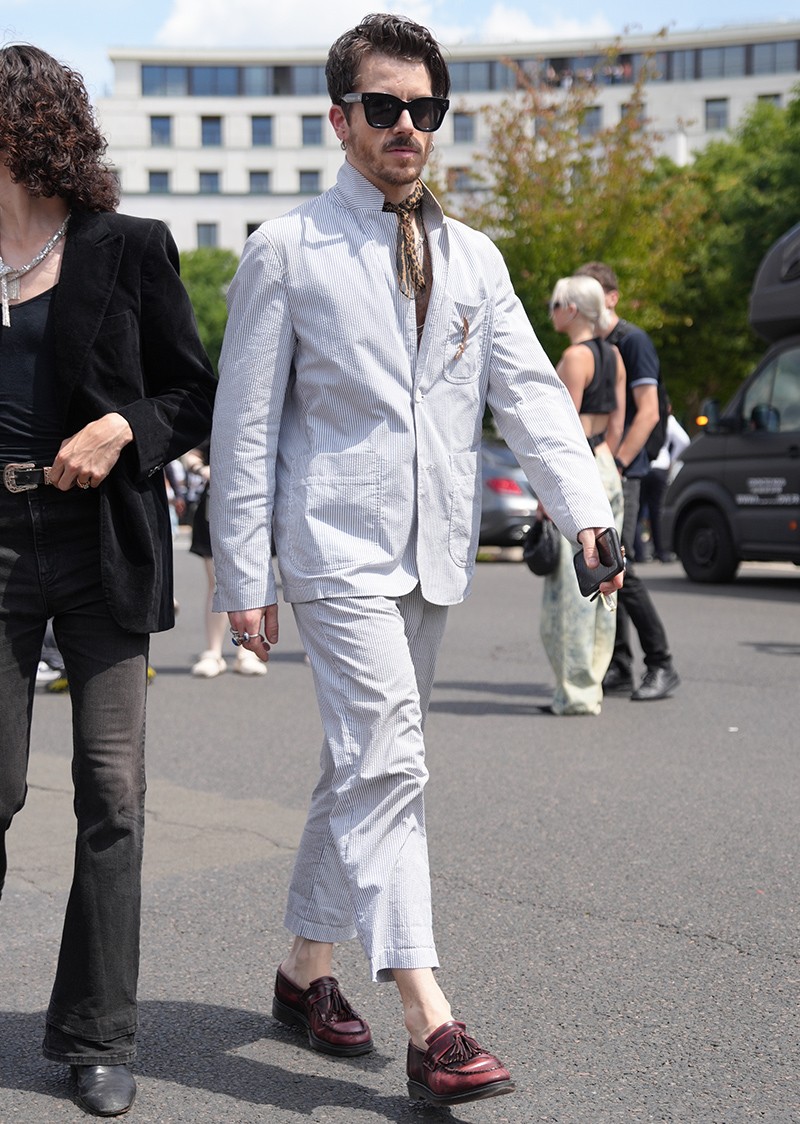 イタリア メンズファッション スナップ コーディネート イケオジ ちょい悪おやじ LEON