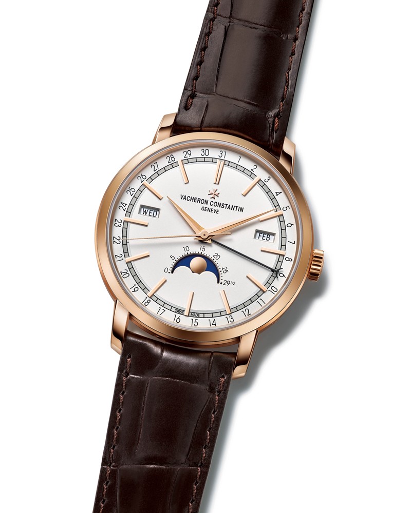 ▲ 『トラディショナル コンプリートカレンダー』自動巻き、18KPGケース(41mm)、アリゲーターストラップ。3気圧防水。651万2000円/ヴァシュロン・コンスタンタン