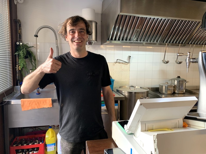 サンセバスチャン 山本益博 ラーメン LEON.JP