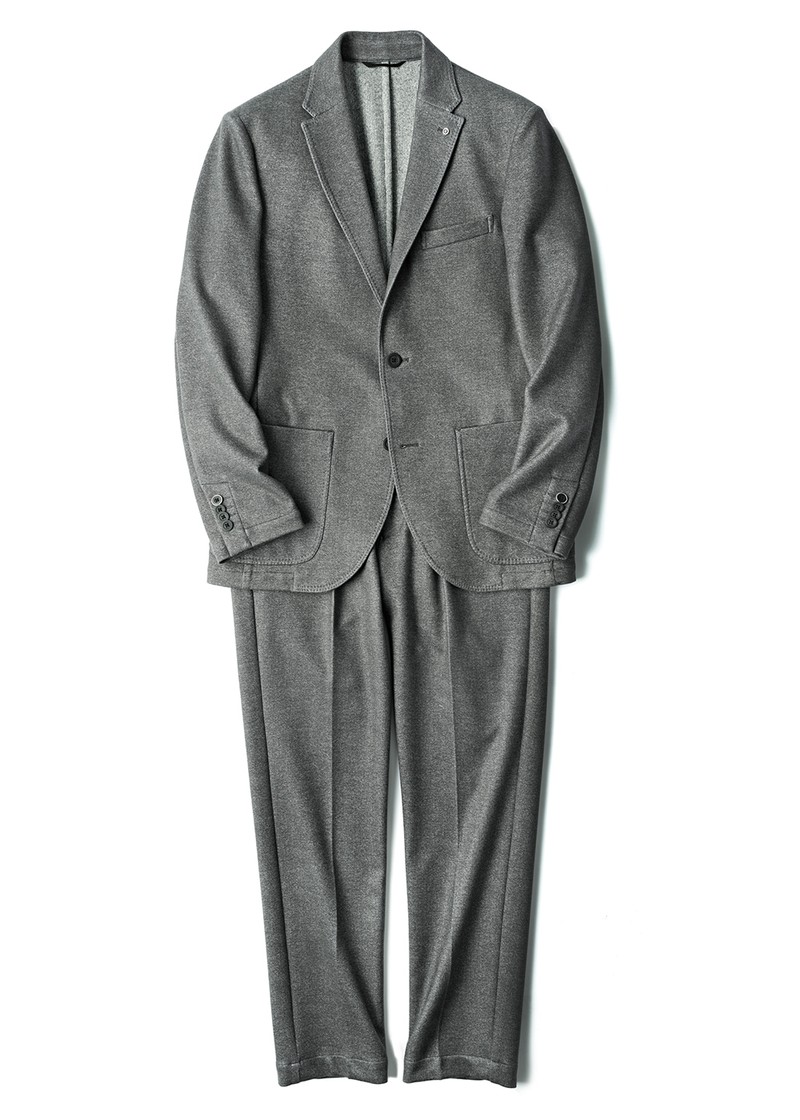 ジャケット4万4000円、パンツ2万4200円/ともにアウール(アウール阪急メンズ大阪)