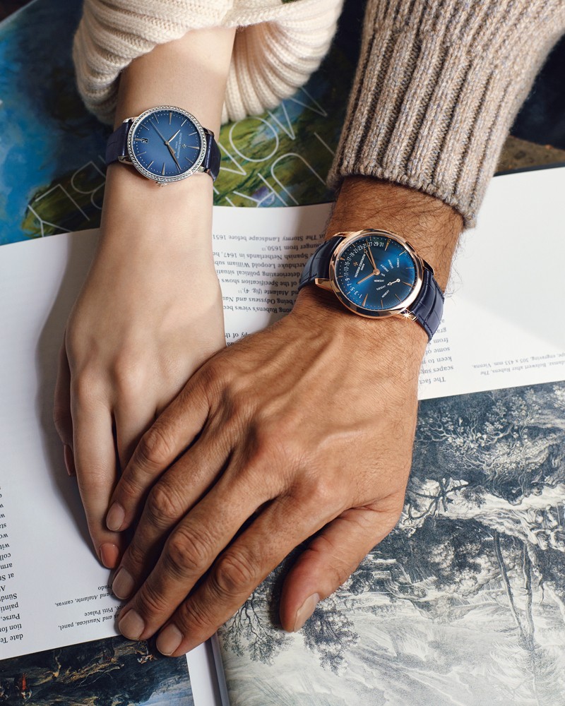 ▲男性●時計は上の右と同じ。ニット36万8500円、Tシャツ7万7000円、パンツ21万7800円/すべてロロ・ピアーナ(ロロ・ピアーナ ジャパン)、女性●時計は上の左と同じ。ニット28万4900円、パンツ58万6300円/ともにロロ・ピアーナ(ロロ・ピアーナ ジャパン)