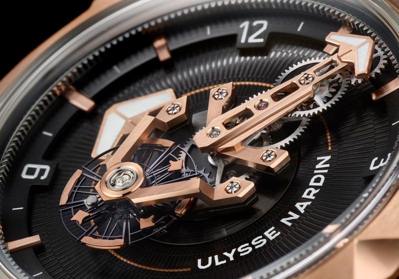 ▲ 「フリーク ワン」自動巻き、ブラックDLCコーティングチタンケース(44mm)✕ラバーストラップ。30m防水。958万1000円/ユリス・ナルダン(ソーウインド ジャパン)