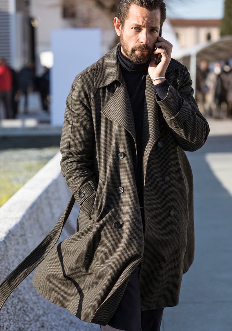 買えるスナップ実例】イタリアオヤジの最旬「ひざ丈コート」その4