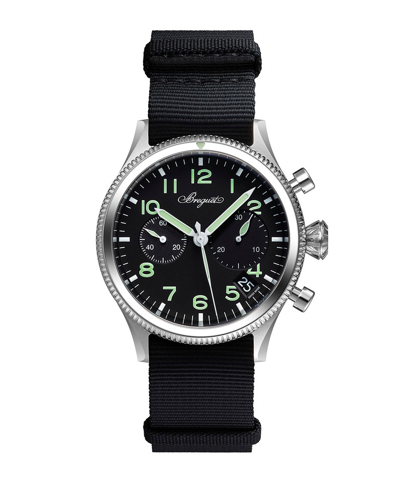 ▲ 「タイプ 20」自動巻き、SSケース(42mm)、NATOストラップ(カーフスキンストラップが付属)。10気圧防水。258万5000円/ブレゲ(ブレゲ ブティック銀座)