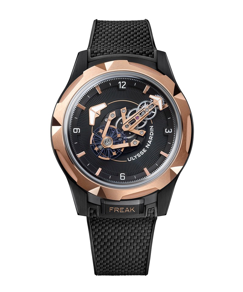 ▲ 「フリーク ワン」自動巻き、ブラックDLCコーティングチタンケース(44mm)✕ラバーストラップ。30m防水。958万1000円/ユリス・ナルダン(ソーウインド ジャパン)