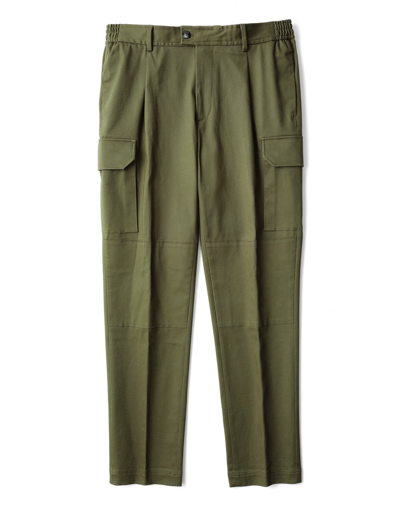 カーゴパンツ4万700円/ジャブスアルキヴィオ(エフイーエヌ)