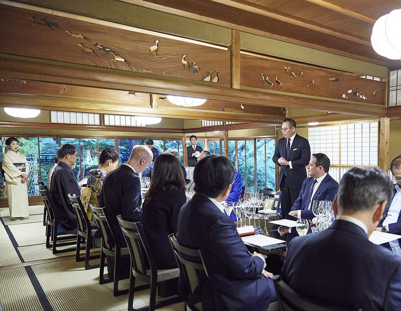「京都吉兆」嵐山本店で開催されたガラディナー