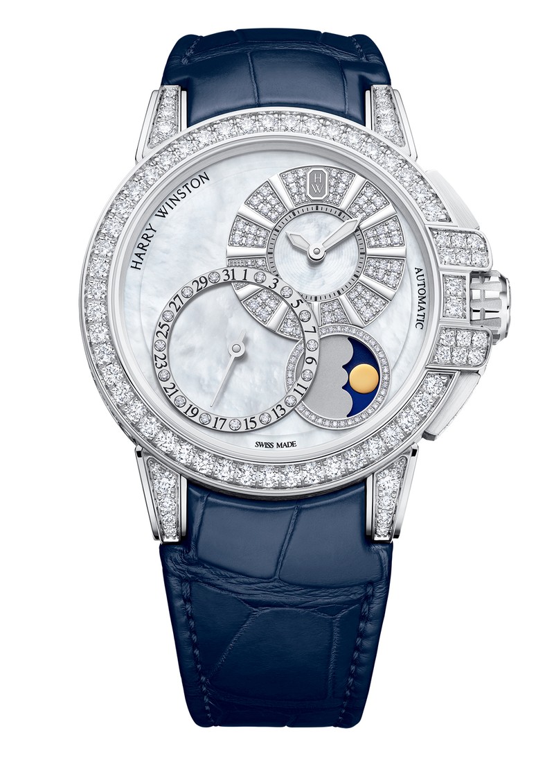 「ハリー・ウィンストン」『HW オーシャン・デイト ムーンフェイズ オートマティック 42㎜』 自動巻き、18KWG×ダイヤモンドケース(42.2㎜)。10気圧防水。1138万5000円/ハリー・ウィンストン(ハリー・ウィンストン クライアントインフォメーション)