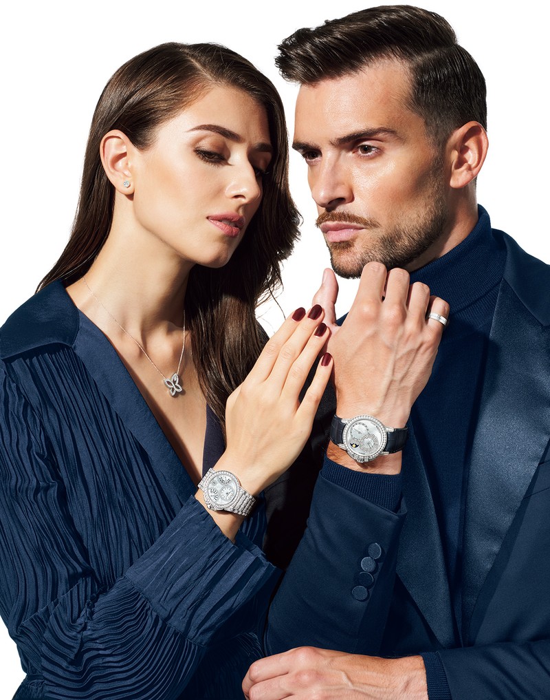 「ハリー・ウィンストン」『HW オーシャン・デイト ムーンフェイズ オートマティック 42㎜』 自動巻き、18KWG×ダイヤモンドケース(42.2㎜)。10気圧防水。1138万5000円/ハリー・ウィンストン(ハリー・ウィンストン クライアントインフォメーション) 『HW オーシャン・バイレトログラード オートマティック 36㎜』