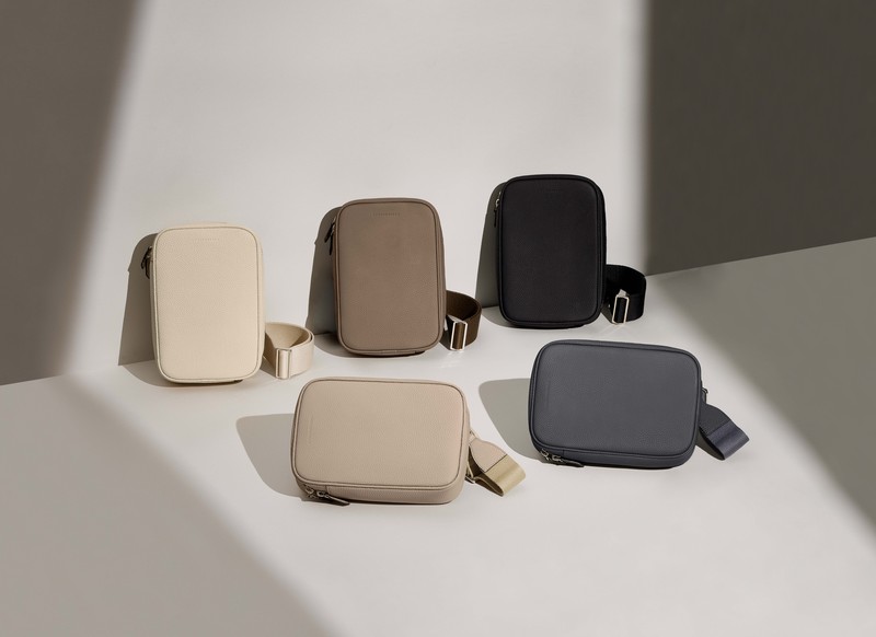ボナベンチュラ　BONAVENTURA ルカクロスボディバッグ　完売品　美品 新作】Luca Cross Body Bag (ルカ クロスボディバッグ)