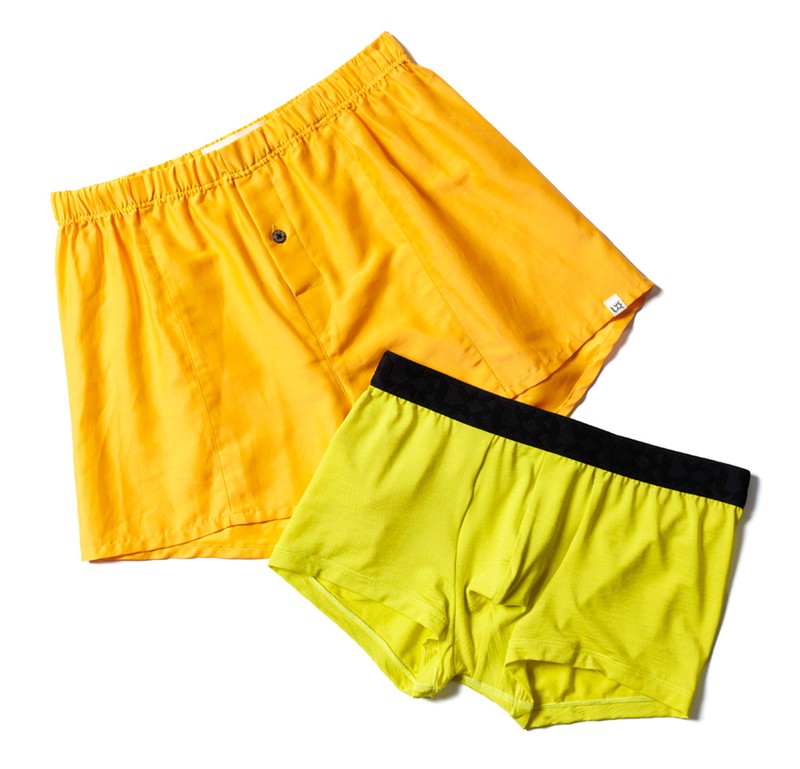 アンダーウエア各1万780円/ルクシー(ルクシーショールーム)