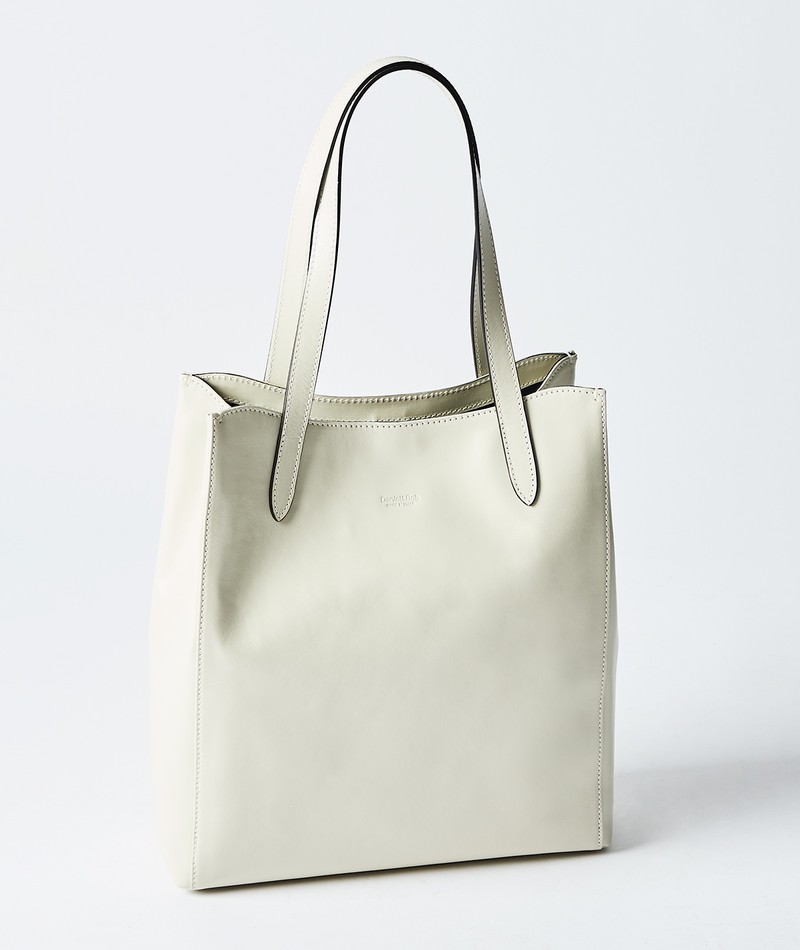 トートバッグ9万200円/ダニエル&ボブ(買えるLEON)