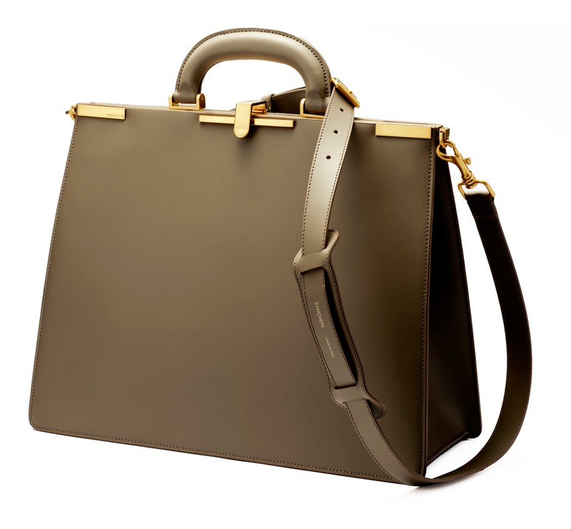 バッグ［W38.5×H30×D14cm］バッグ21万7800円／ザンケッティ（八木通商）