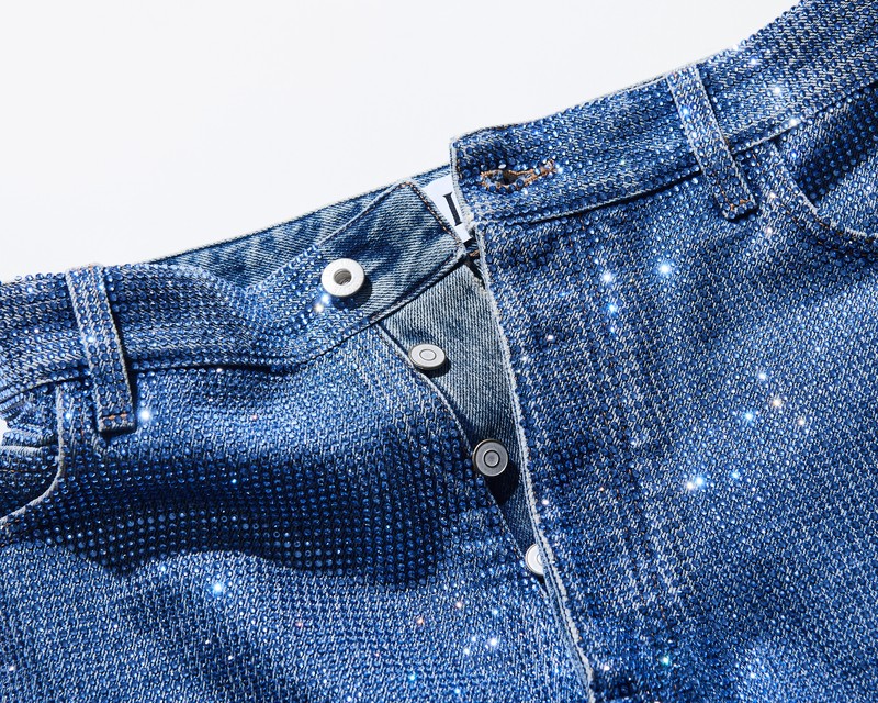 ジーンズ78万1000円/ロエべ(ロエベ ジャパン クライアントサービス)