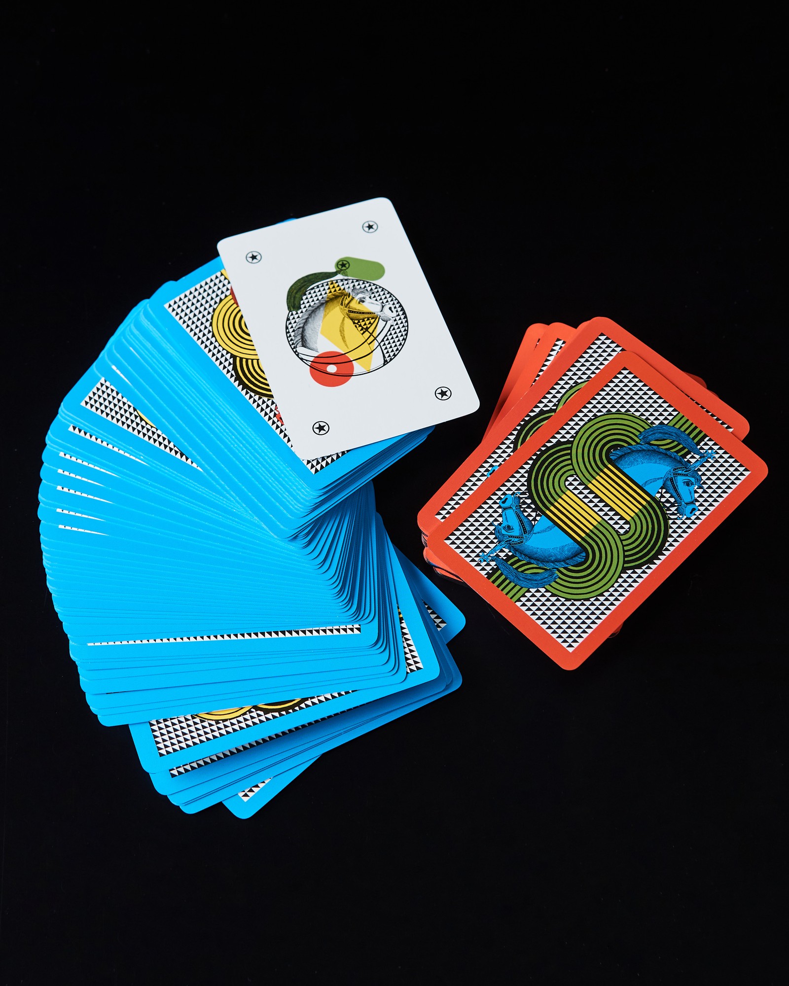 ブリッジカード（2セット）2万6400円／エルメス（エルメスジャポン）