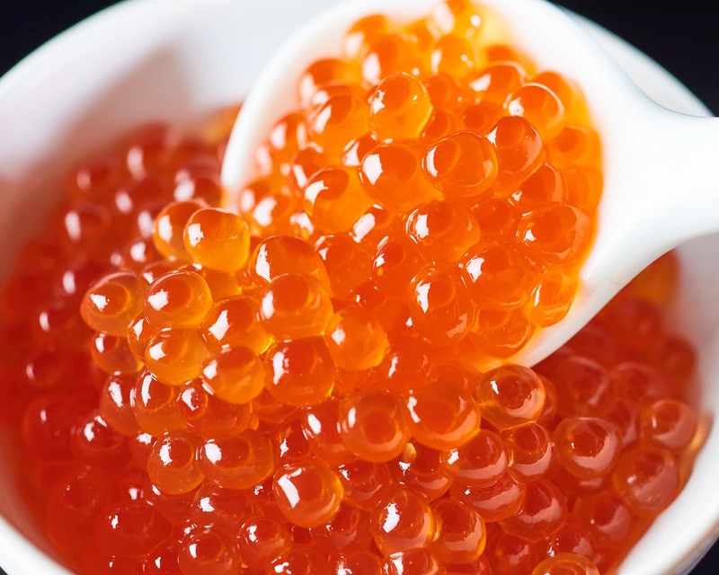 甘塩いくら3特4900円(名越戸商店)