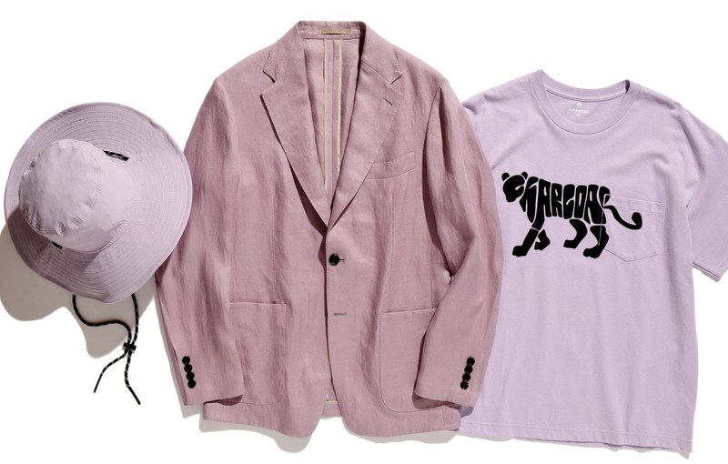 ▲ ハット7700円／ニューエラ、ジャケット6万9300円／エストネーション、Tシャツ8800円／オリジナル チャコール（チャコール トーキョー）