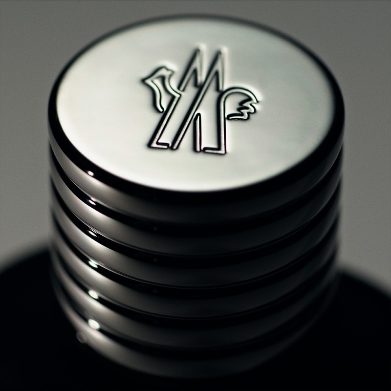 モンクレールから新たなフレグランス「モンクレール サンライズ