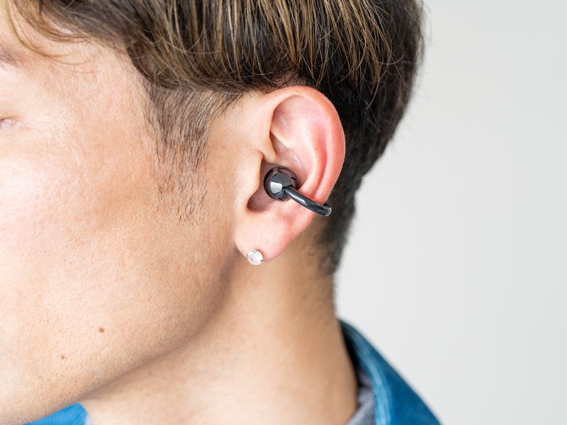 「HUAWEI FreeClip」(ブラック)2万7800円/ファーウェイ・ジャパン