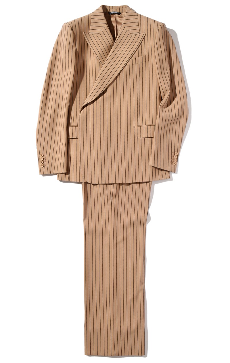 ▲ ジャケット50万6000円、パンツ19万6900円/ともにドルチェ&ガッバーナ(ドルチェ&ガッバーナ ジャパン)