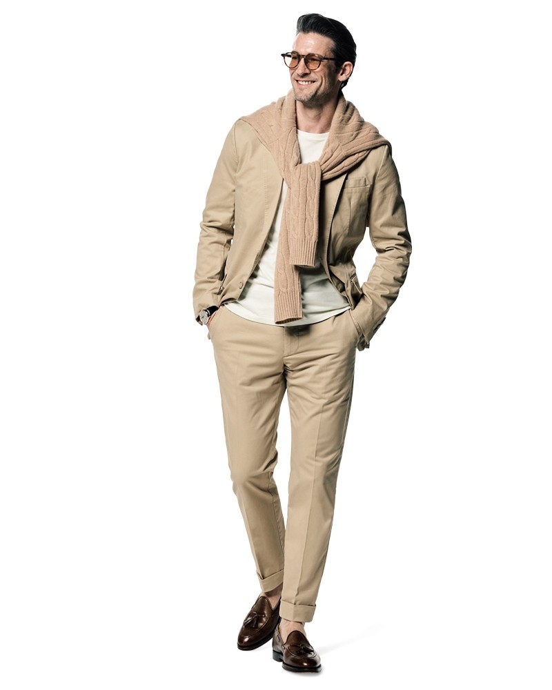 ミルクティーな「ベージュのセットアップ」で上品コーデ | メンズ