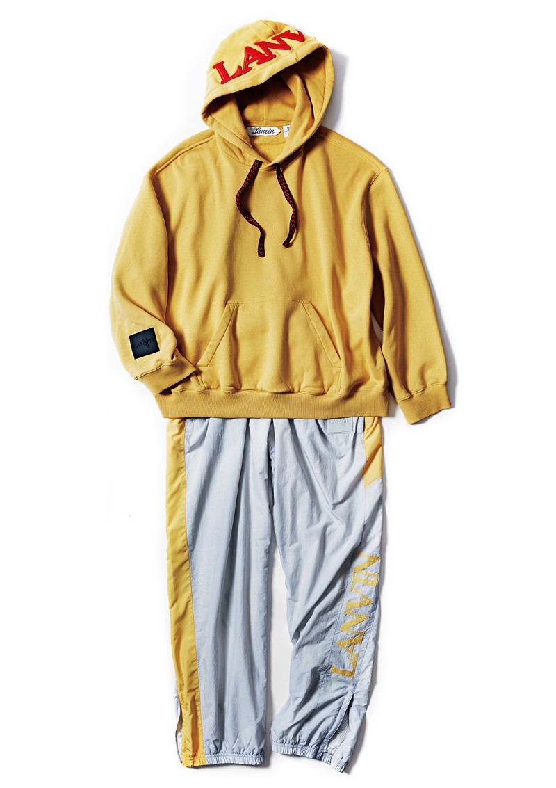 パーカ15万6200円、パンツ（グレー）19万5800円／ともにランバン（ランバン銀座店）