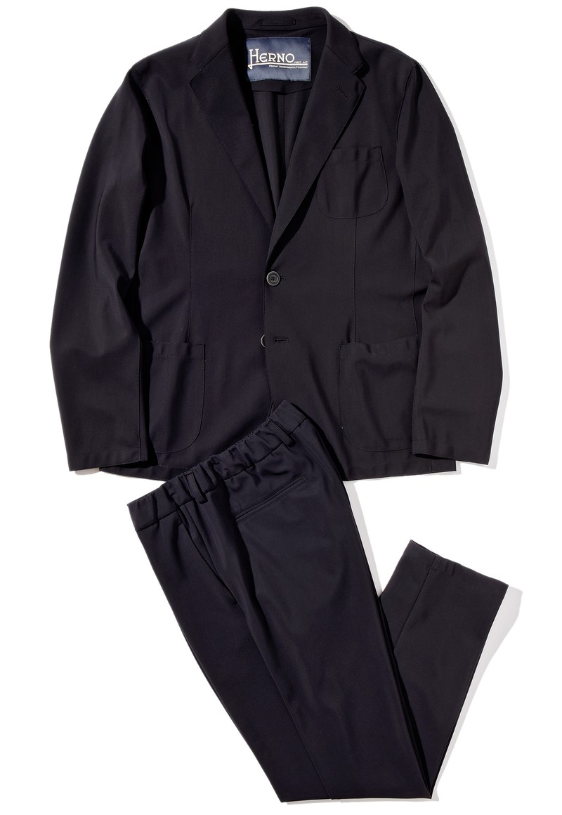 ▲ ジャケット9万9000円、パンツ6万4900円/ともにヘルノ(ヘルノ・ジャパン)