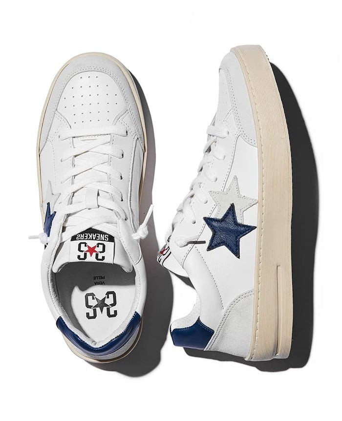 靴3万7400円／ツースター（買えるLEON）