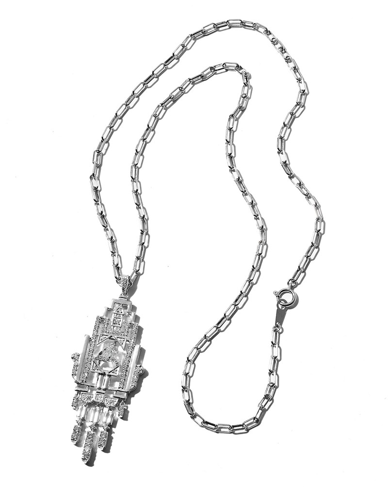 ネックレス［18KWG×ダイヤモンド］143万1000円／ロコ・アラモード（買えるLEON）