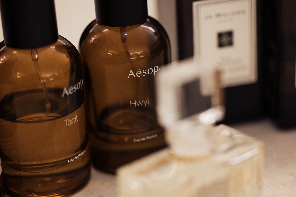 イソップ（Aesop）の「ヒュイル」「タシット」