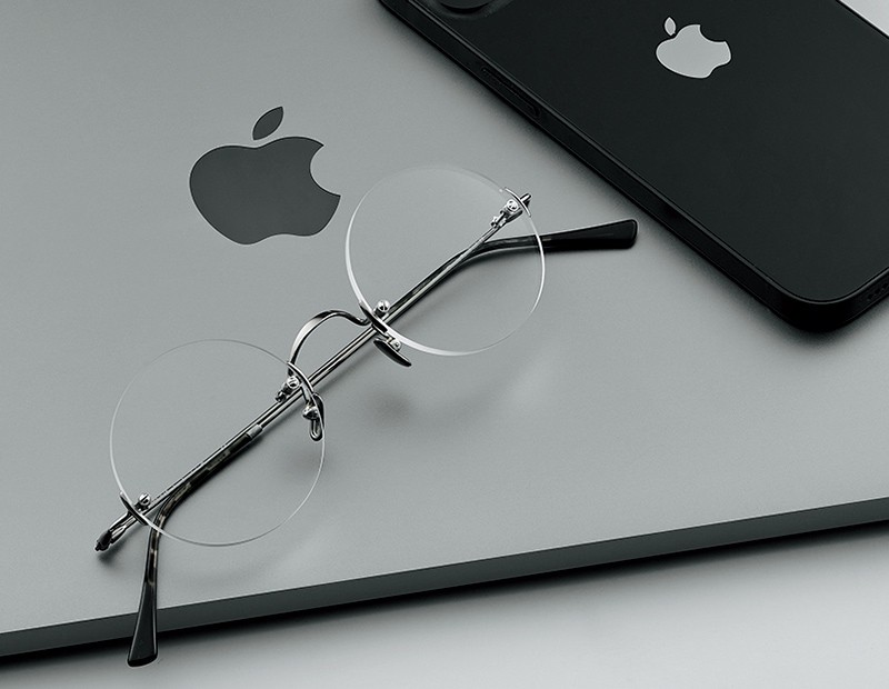 メガネ6万6000円/ルノア(グローブスペックス エージェント)