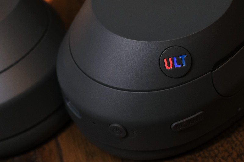 ソニー史上最高の重低音! 「ULT WEAR」3万3000円(編集部調べ)/ソニー