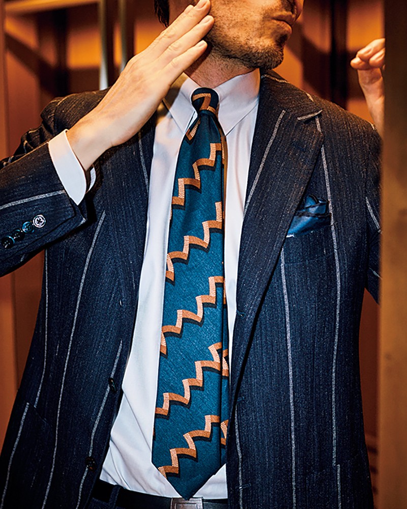 タイ2万900円／ホリデー&ブラウン（アイネックス）