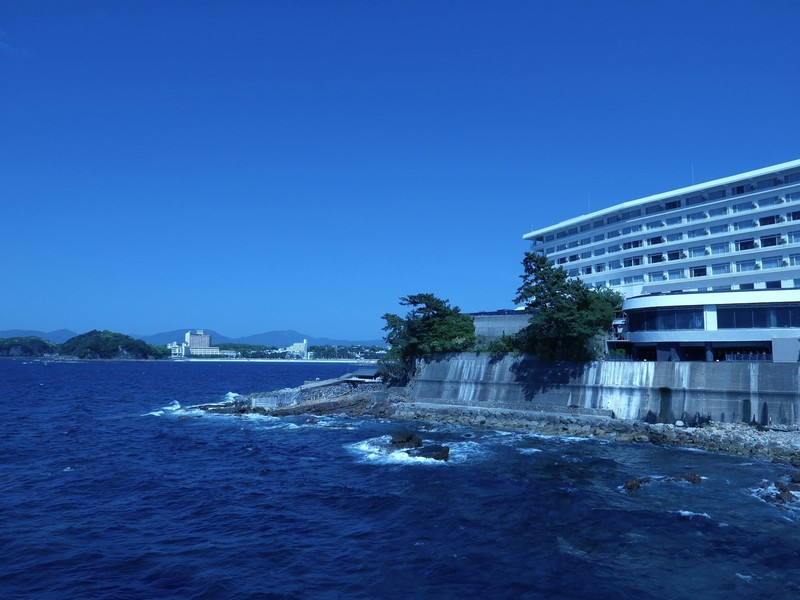 The Echo Table 南紀白浜 WebLEON