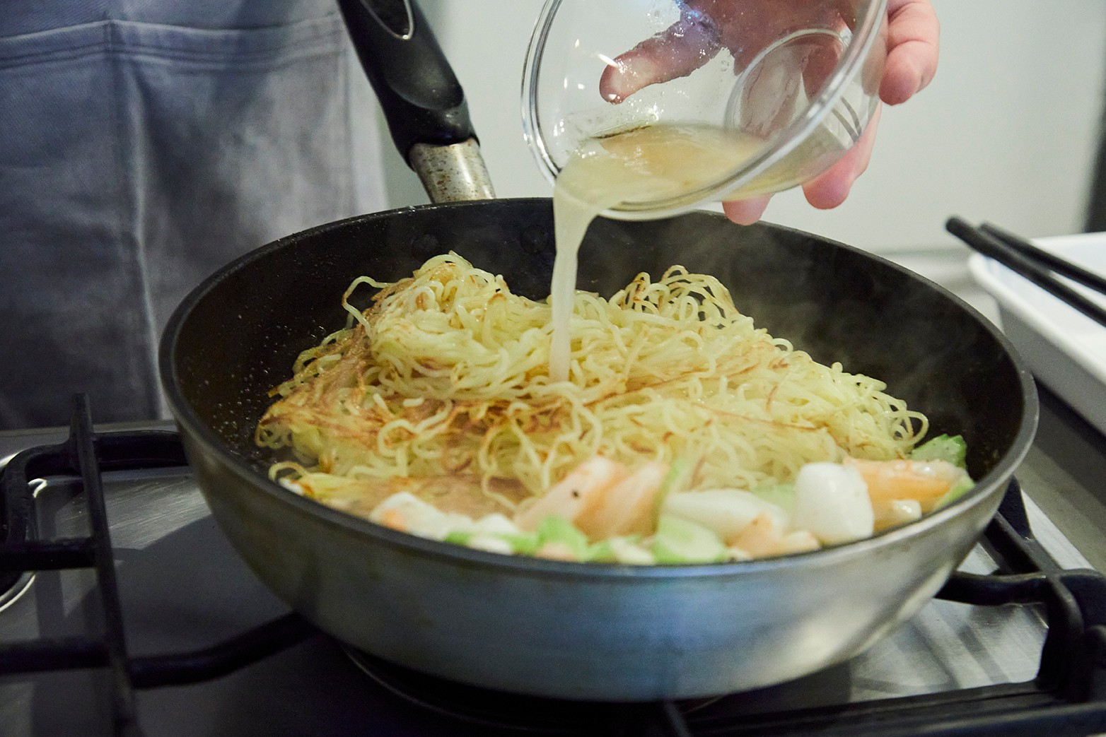 海鮮塩焼きそば　野本やすゆき