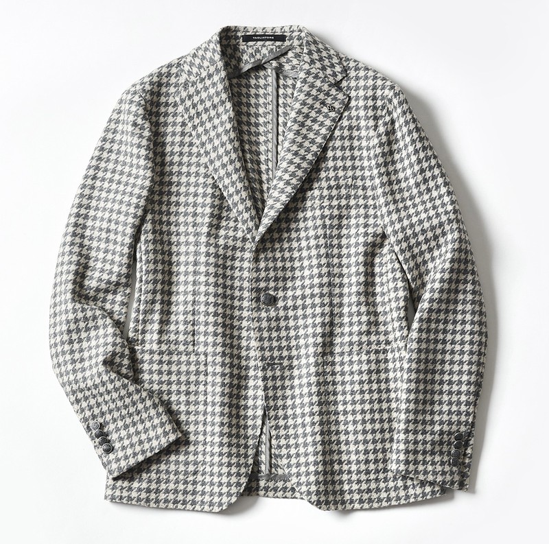 ジャケット 13万5300円／タリアトーレ（トレメッツォ）