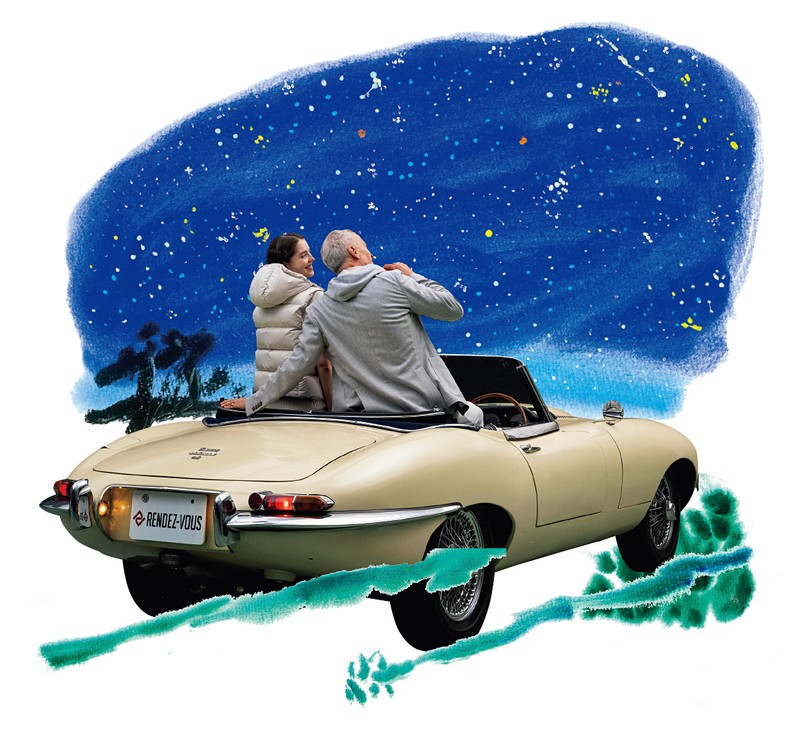 男性●ジャケット23万6400円/イレブンティ(三喜商事) 女性●ダウンベスト19万6900円、ニット12万4300円/ともにイレブンティ(三喜商事)