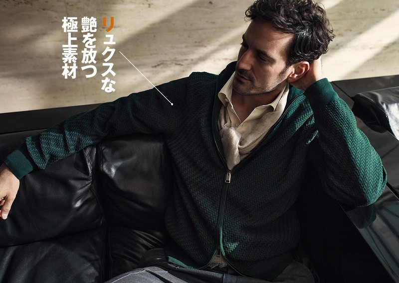 ニット19万8000円、パンツ23万5400円、靴14万1900円/すべてブリオーニ、シャツ8万8000円/リヴェラーノ&リヴェラーノ、ストール8800円/ボラータ(すべて買えるLEON)