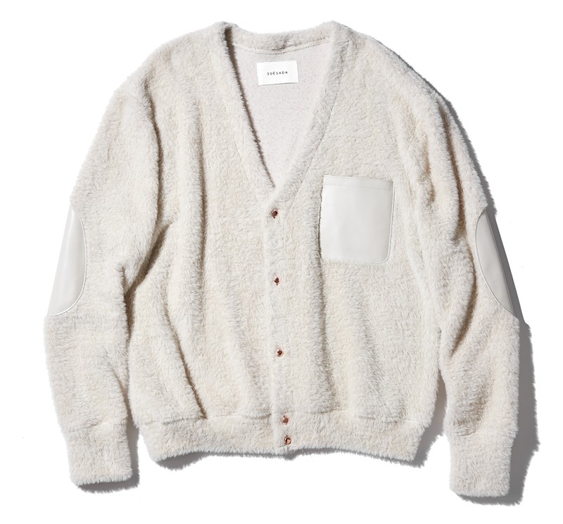 カーディガン3万6300円/スエサダ(買えるLEON)