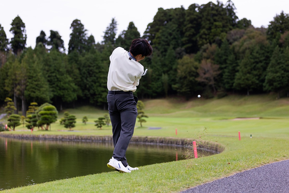 中尾明慶　ゴルフ　大栄カントリー倶楽部