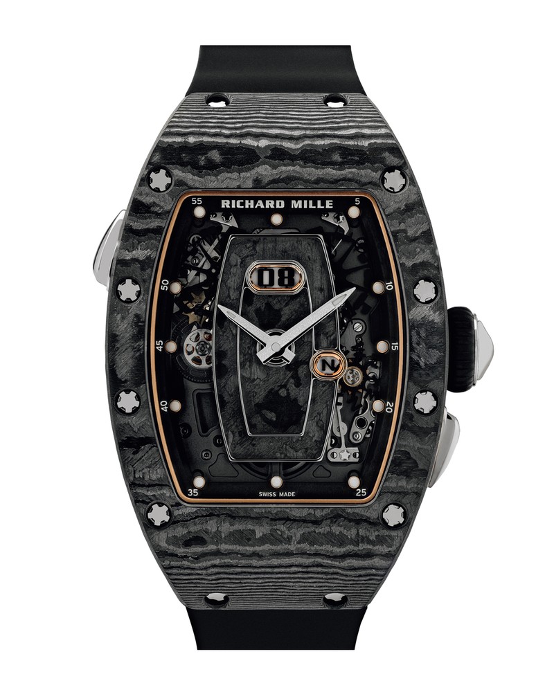 ▲ 「RM 037 オートマティック」自動巻き、カーボンTPT®×Tiケース(52.20×34.40mm)、ラバーストラップ。50m防水。11万1000CHF/リシャール・ミル(リシャールミルジャパン)