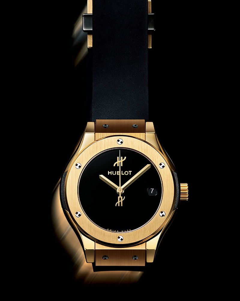 ▲ 「クラシック・フュージョン オリジナル イエローゴールド」自動巻き、18KYGケース(38mm)、ラバーストラップ。5気圧防水。294万8000円/ウブロ